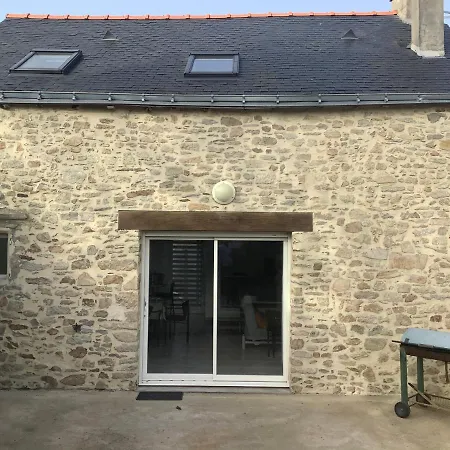 Holiday home La Petite Maison Du Gue